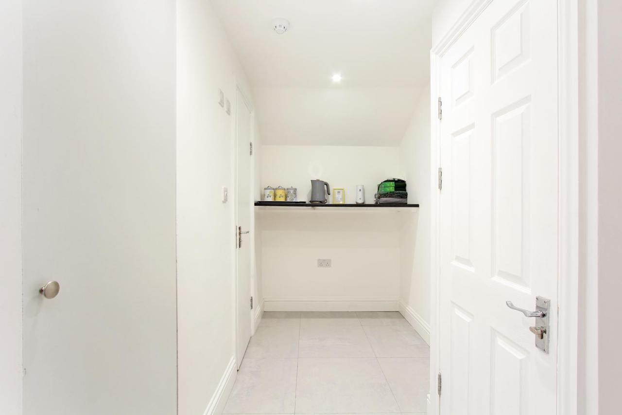 Splendid Flat In Kensington Olympia Daire Londra Dış mekan fotoğraf