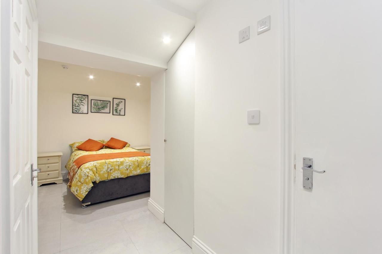 Splendid Flat In Kensington Olympia Daire Londra Dış mekan fotoğraf